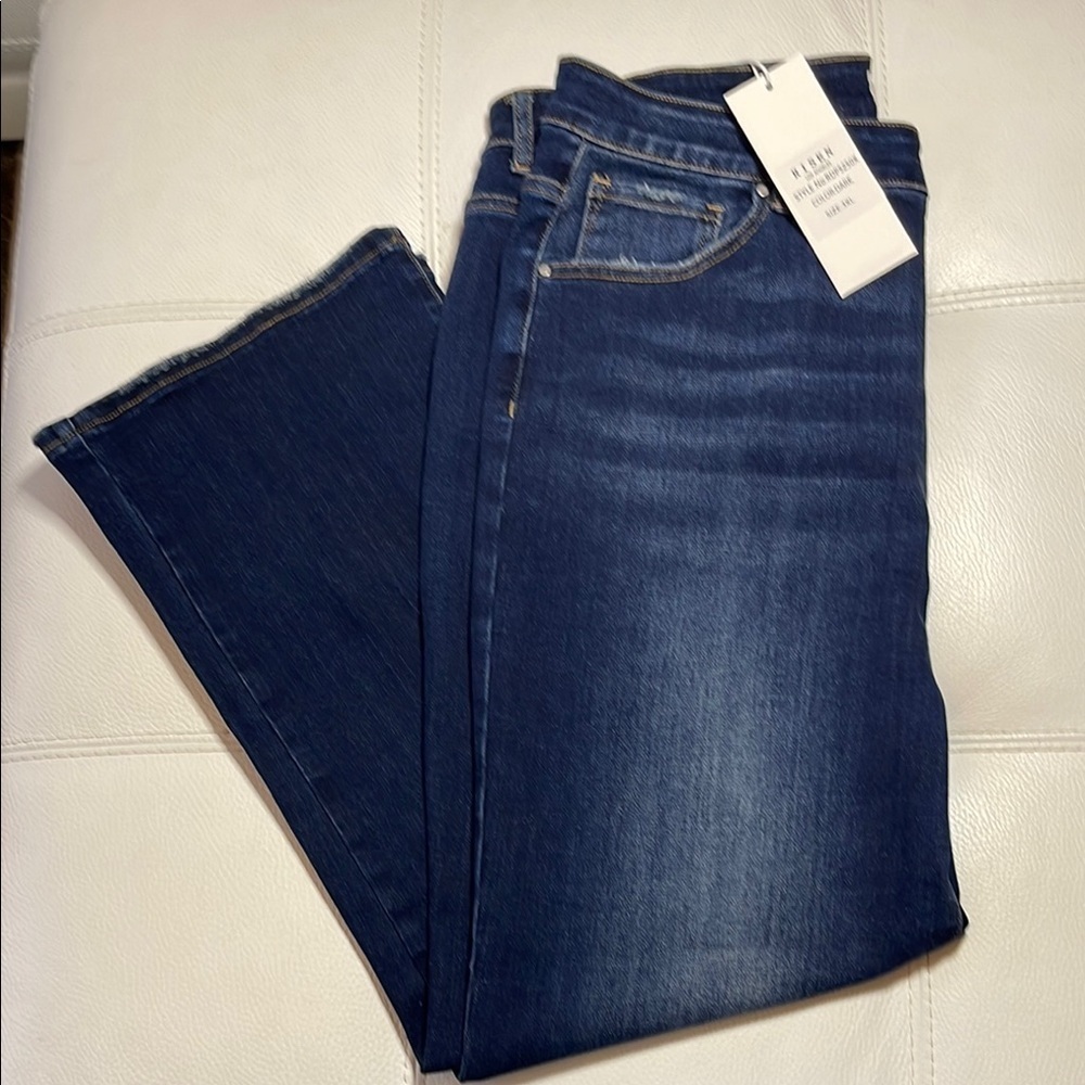 Risen-Denim Dark Wash Straight Leg - Size 3XL-NWT